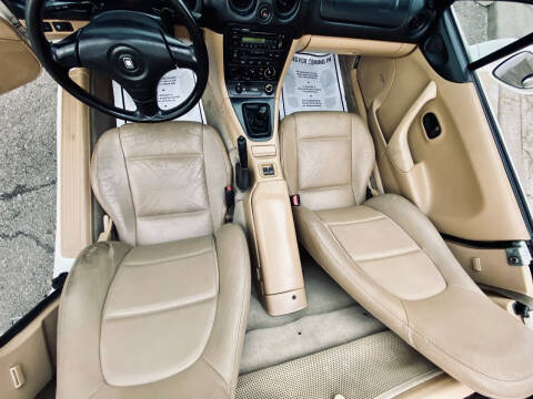 2000 Mazda MX-5 Miata LS