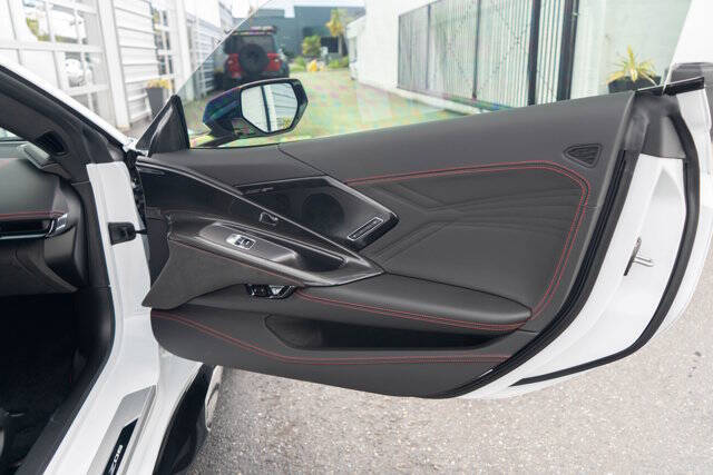 2024 Chevrolet Corvette 28