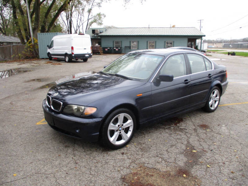 2005 BMW 3 Series for sale at RJ Motors in Plano IL