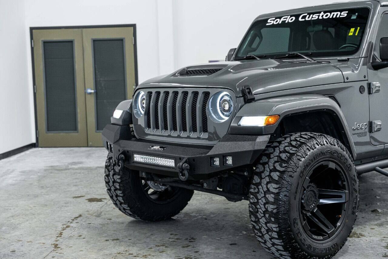 2020 JEEP Wrangler SUV / Crossover - $47,999