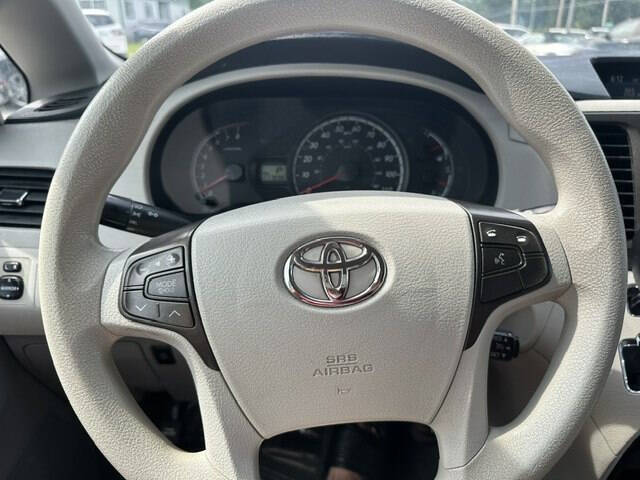2013 Toyota Sienna