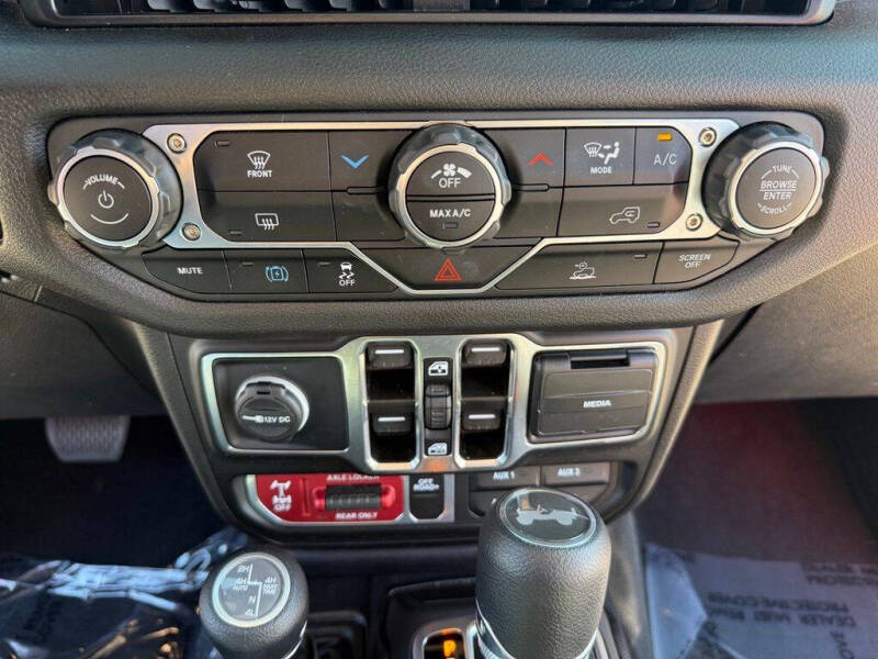2025 Jeep Wrangler Willys 4xe