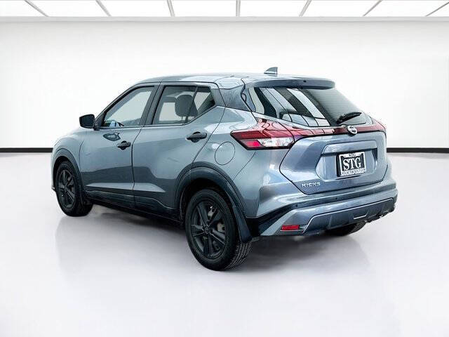 2021 Nissan Kicks S