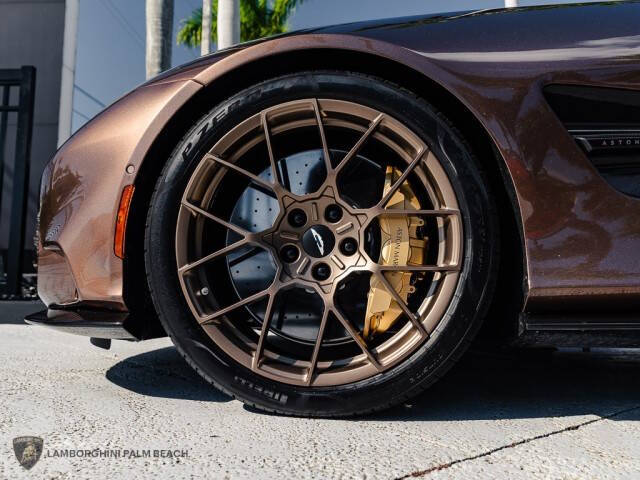 2025 Aston Martin Vanquish