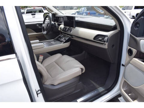 2022 Lincoln Navigator Reserve