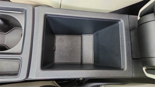 2024 Audi Q3 quattro S line Prem Plus 45 TFSI