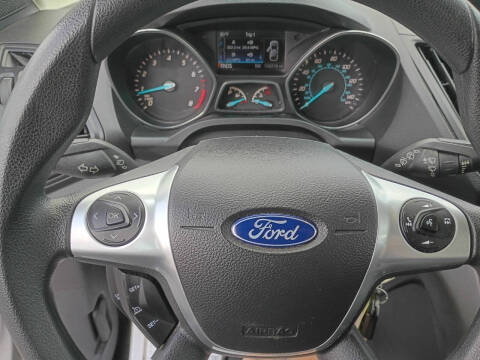 2016 Ford Escape S