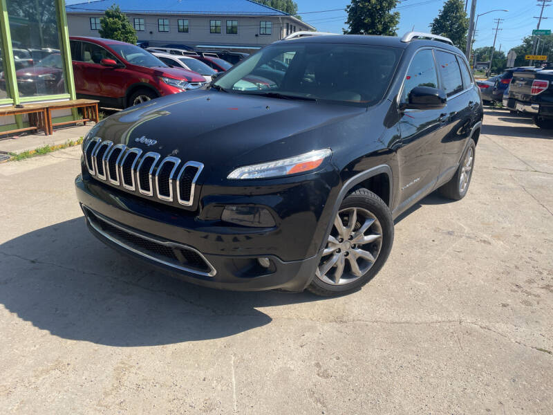 2014 Jeep Cherokee for sale at Super Trooper Motors in Madison WI