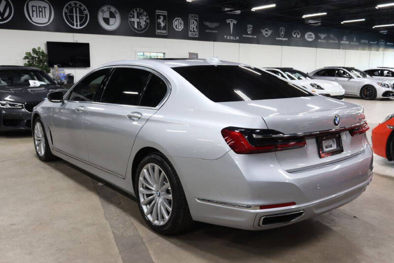 2020 BMW 7 Series 740i