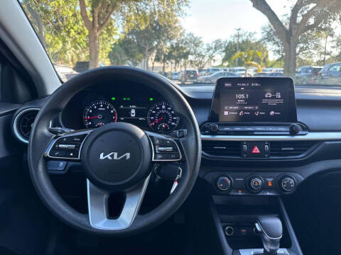 2023 Kia Forte LXS