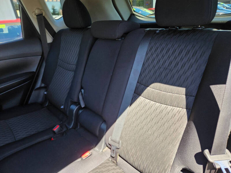 2019 Nissan Rogue SV