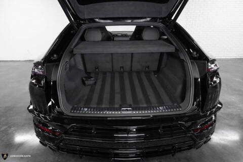 2024 Lamborghini Urus S