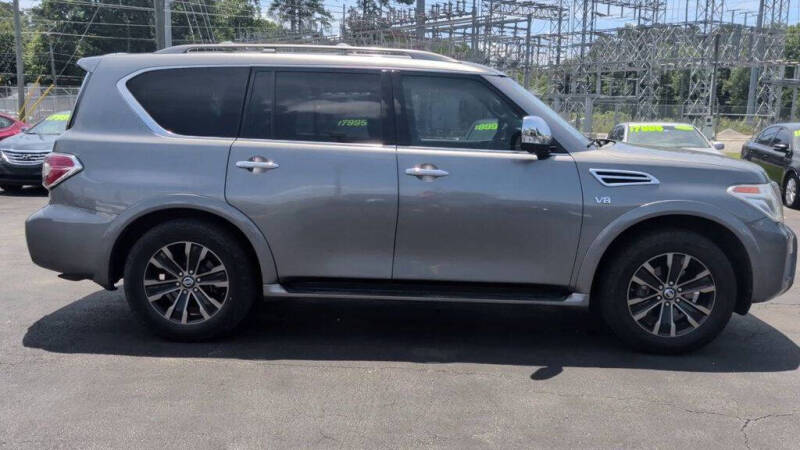 2017 Nissan Armada Platinum