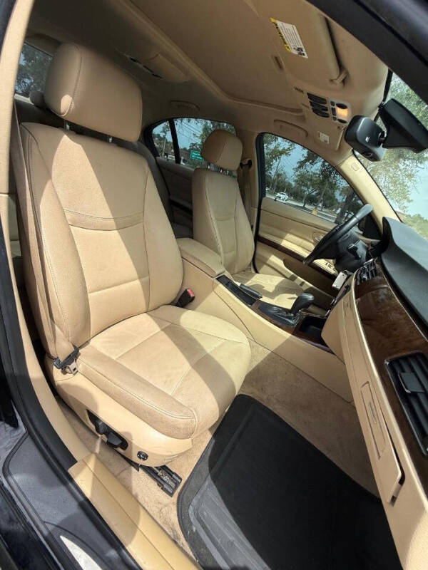 2011 BMW 3 Series 328i