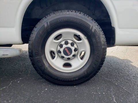 2020 GMC Savana 2500