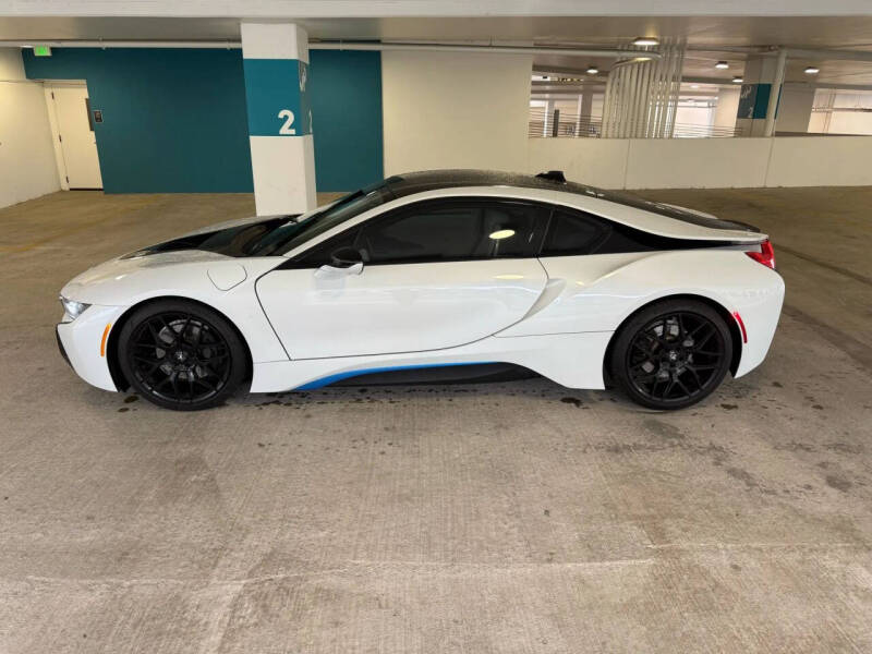 2015 BMW i8