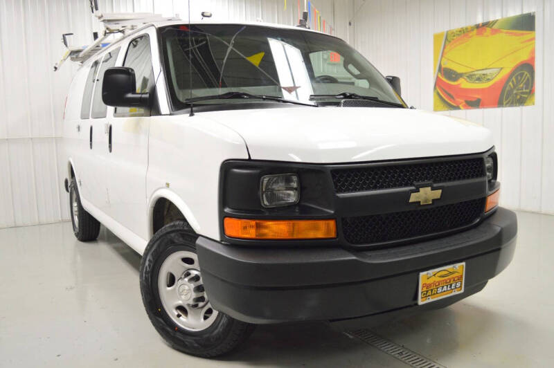 2016 Chevrolet Express Cargo Work Van's photo