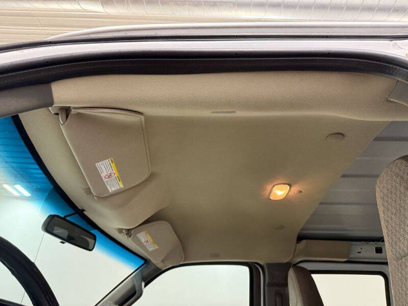 2017 GMC Savana 2500