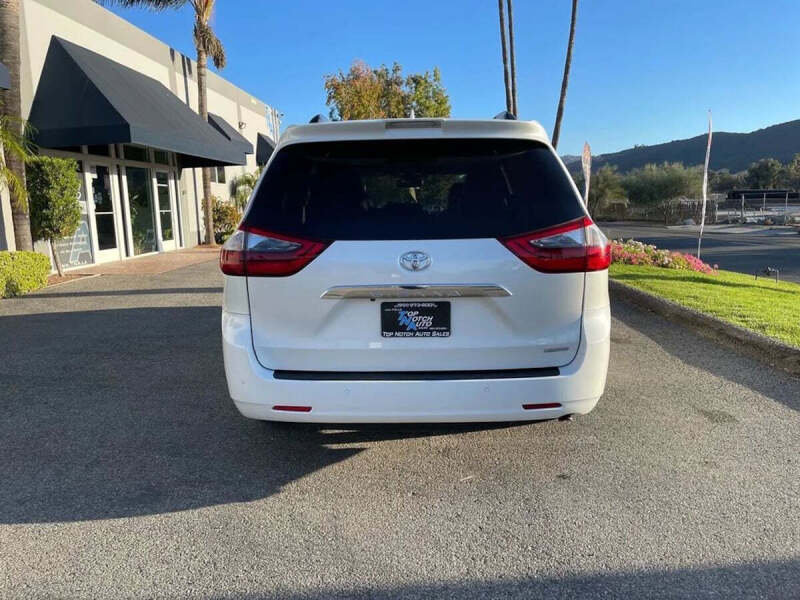 2020 Toyota Sienna