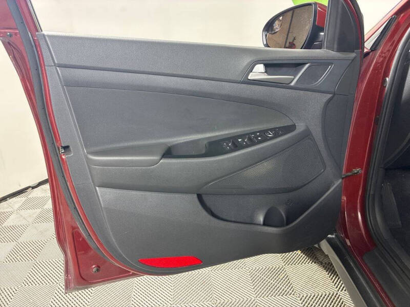 2020 Hyundai Tucson SE