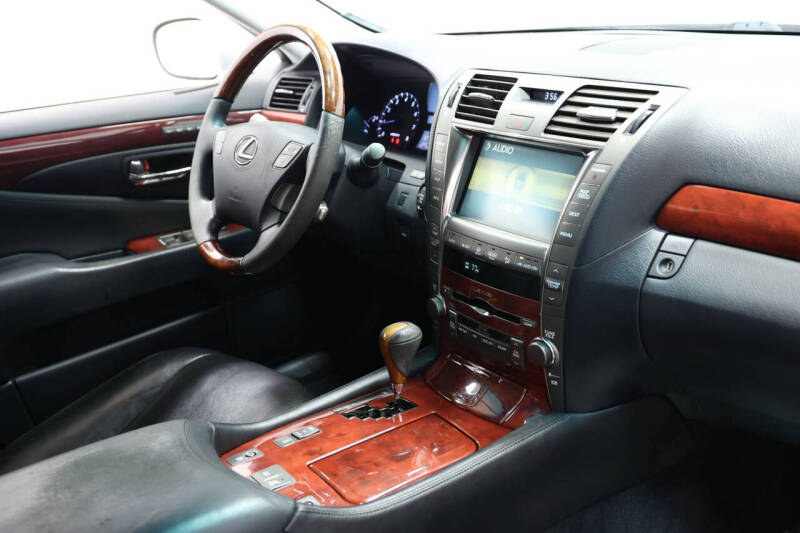 2008 Lexus LS 460