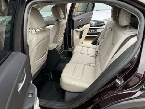 2021 Cadillac XT4 Premium Luxury