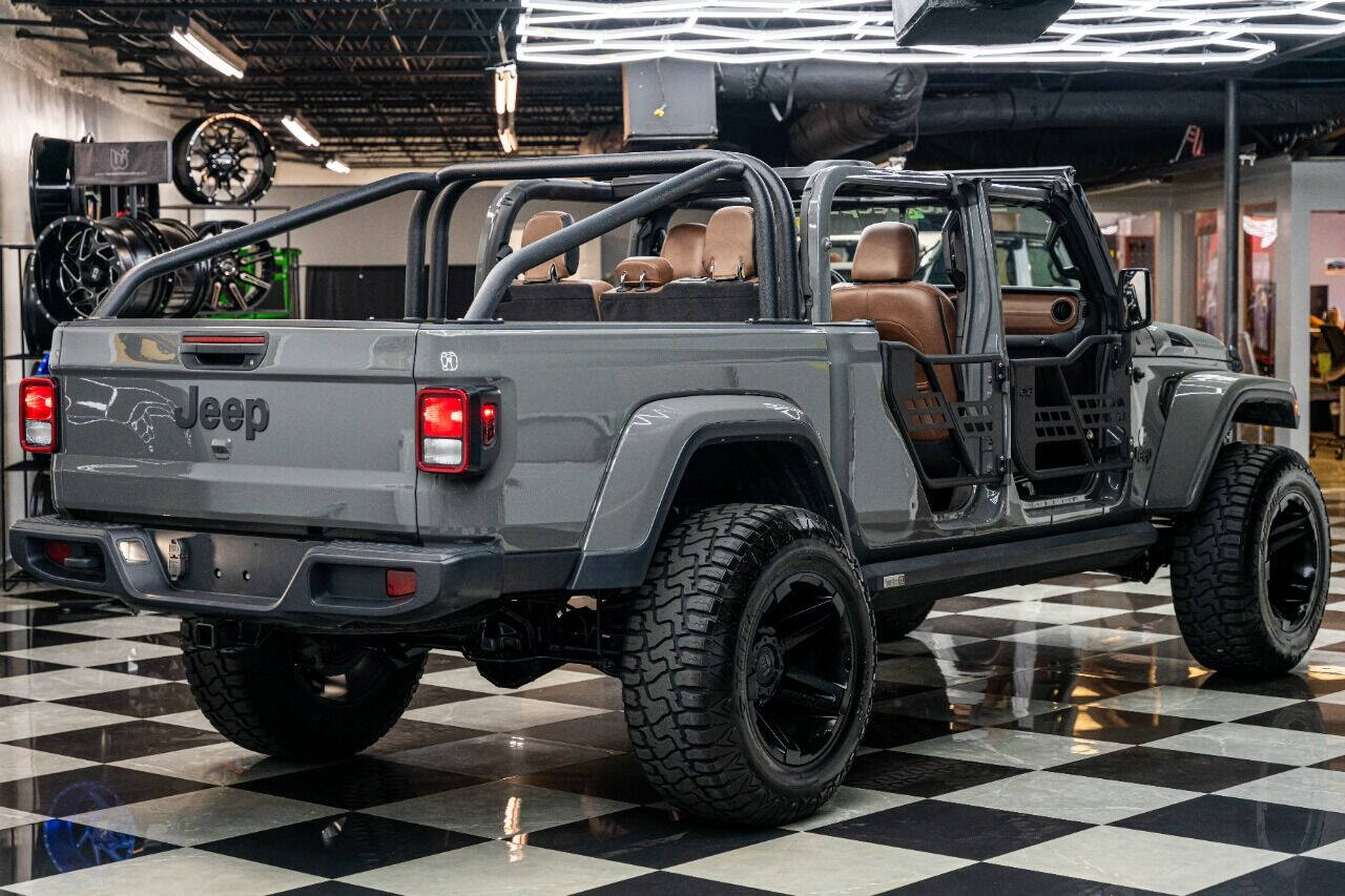 2021 JEEP Gladiator Pickup - $56,999