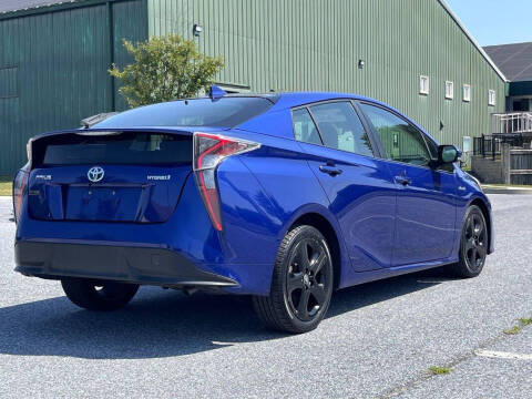 2016 Toyota Prius Three Touring