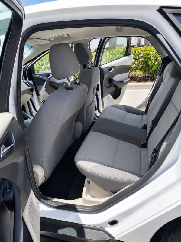 2012 Ford Focus SE