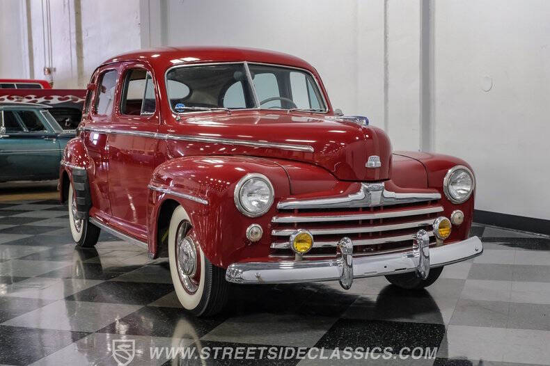 1948 Ford Deluxe