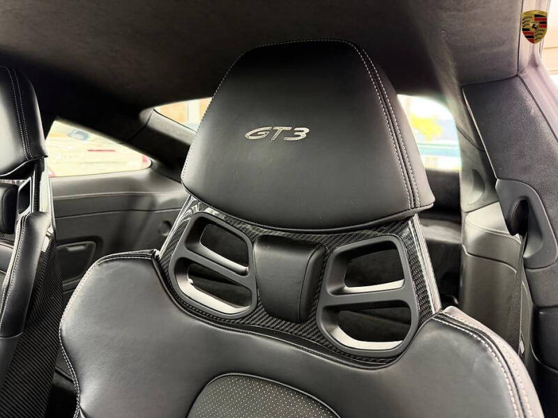 2023 Porsche 911