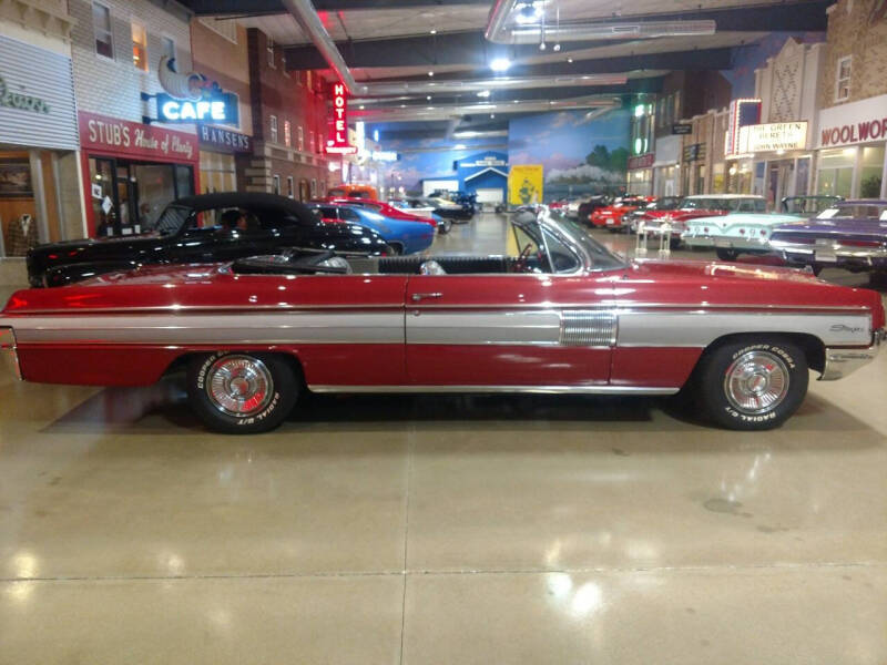 1962 Oldsmobile Starfire