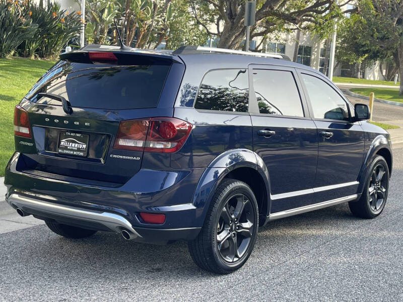 2018 Dodge Journey Crossroad