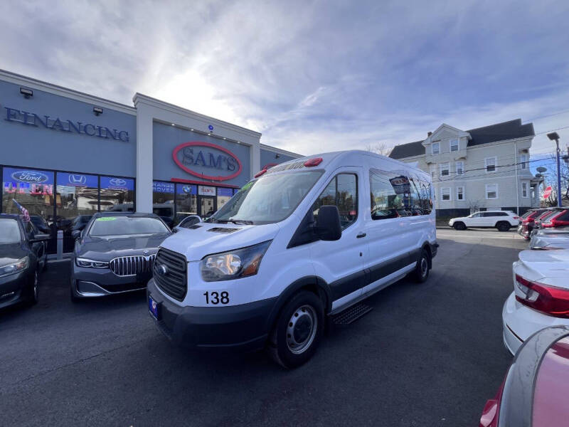 2016 Ford Transit XL's photo