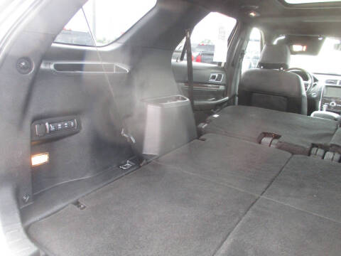 2017 Ford Explorer Platinum
