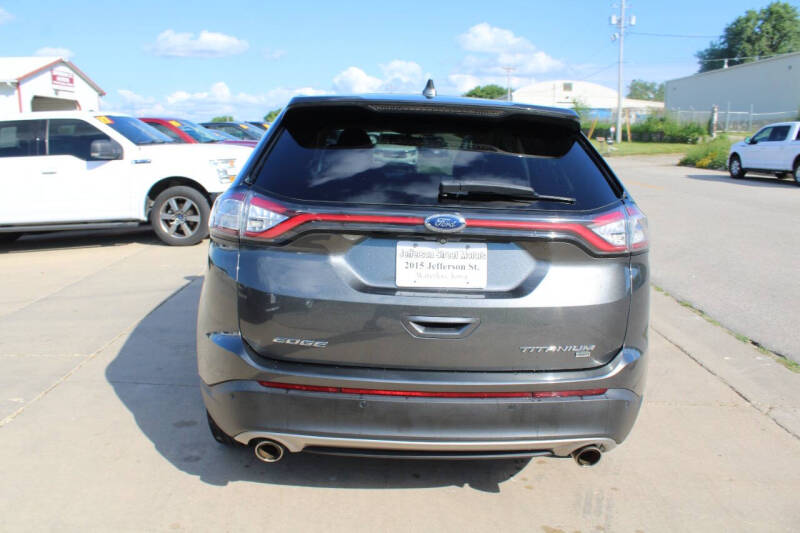 2017 Ford Edge Titanium