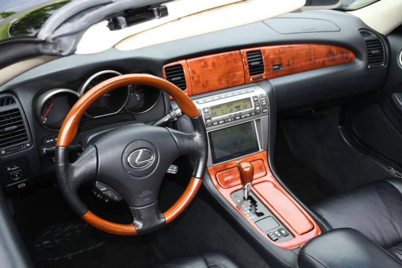 2002 Lexus SC 430