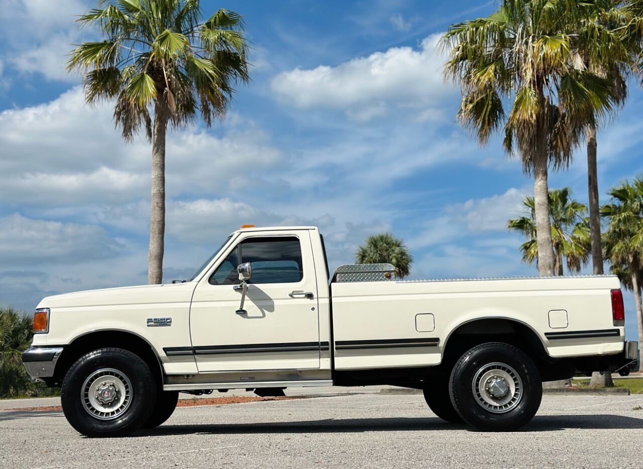 1990 Ford F-250 47