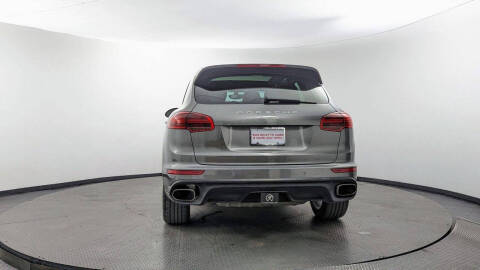 2016 Porsche Cayenne