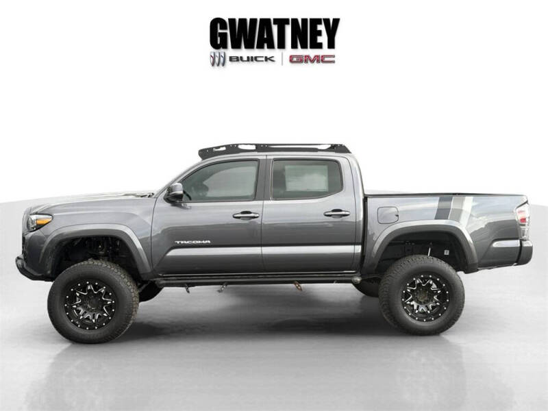 Used 2022 Toyota Tacoma TRD Sport with VIN 3TYCZ5AN0NT073338 for sale in Little Rock