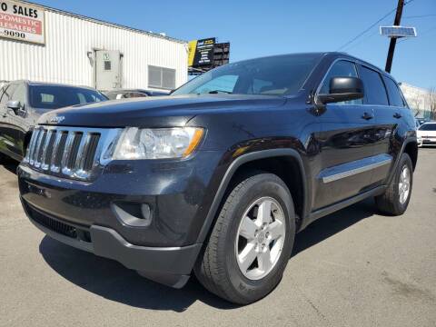 2011 Jeep Grand Cherokee for sale at MENNE AUTO SALES LLC in Hasbrouck Heights NJ