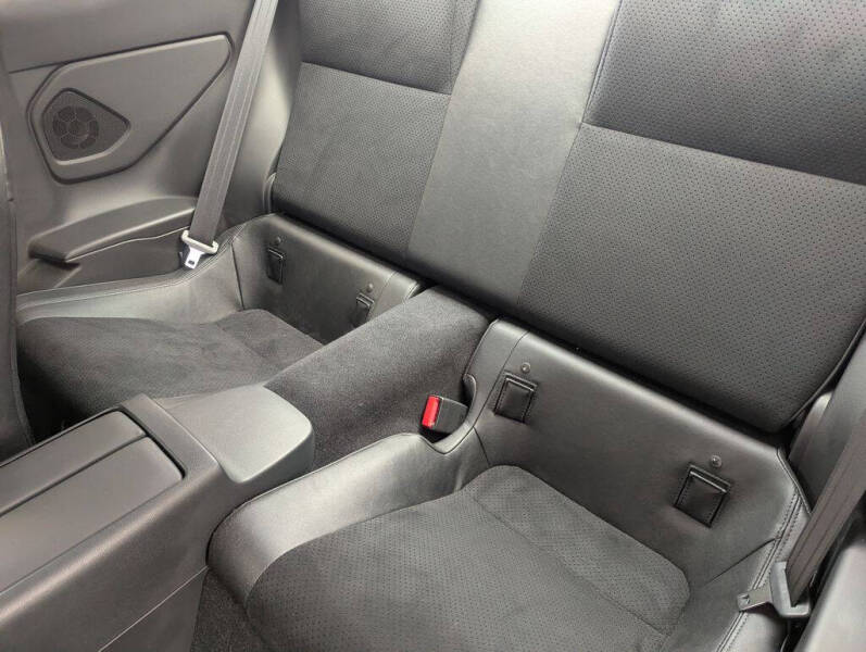 2025 Toyota GR86 Premium