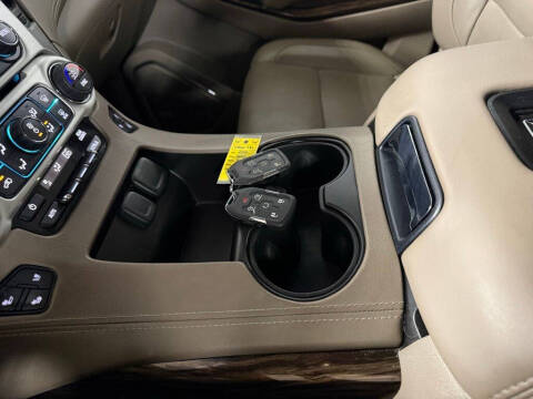2017 GMC Yukon XL SLT