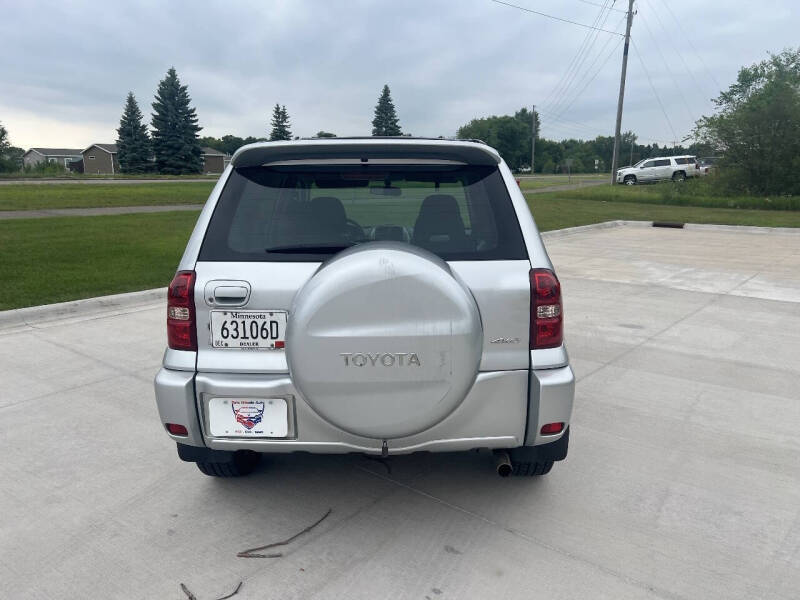 2004 Toyota RAV4