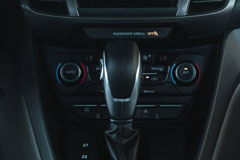 2022 Ford Transit Connect XLT