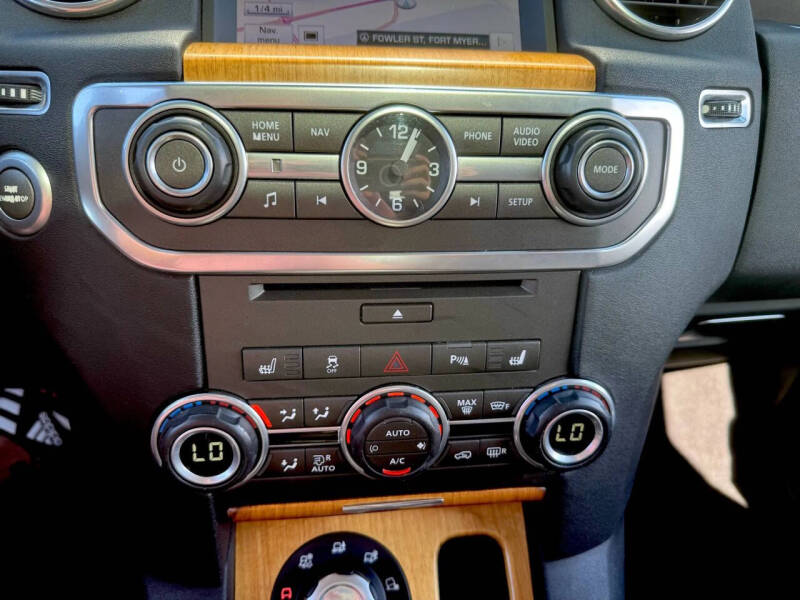 2012 Land Rover LR4 HSE LUX