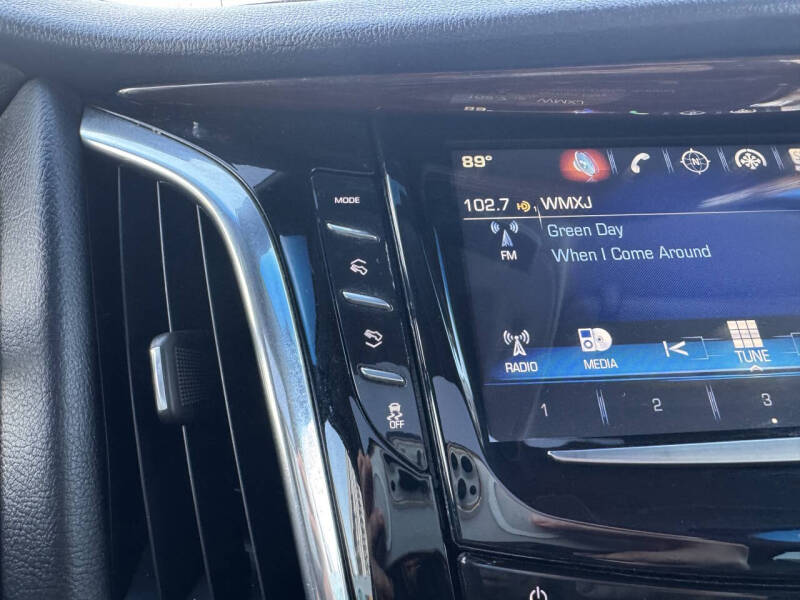 2018 Cadillac Escalade ESV Premium Luxury