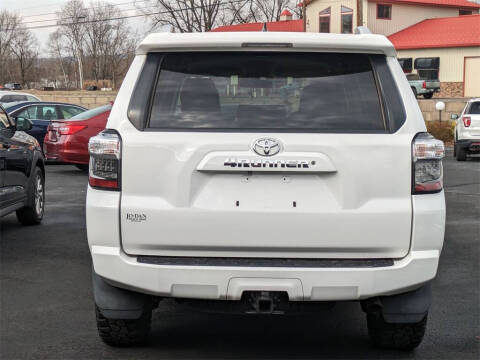 2016 Toyota 4Runner SR5