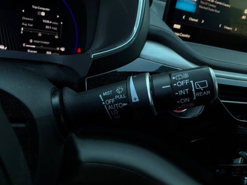 2022 Acura MDX w/Tech
