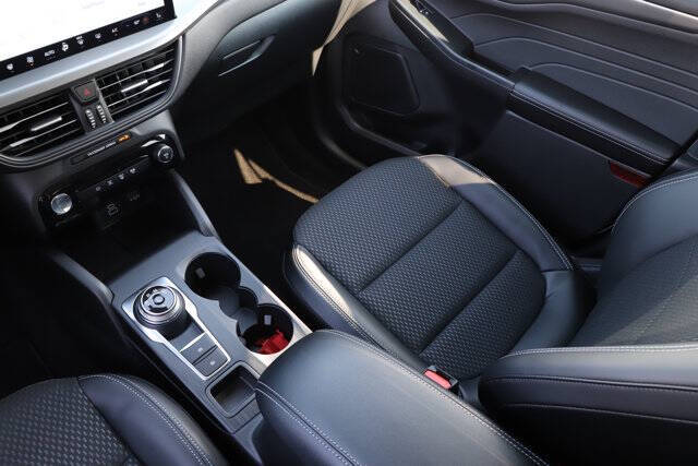 2025 Ford Escape Plug-In Hybrid PHEV